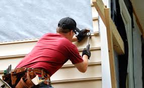 Siding Removal and Disposal in Lansing, IL